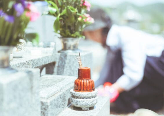 お墓のおそうじ、お参りサービス・株式会社カンザイ